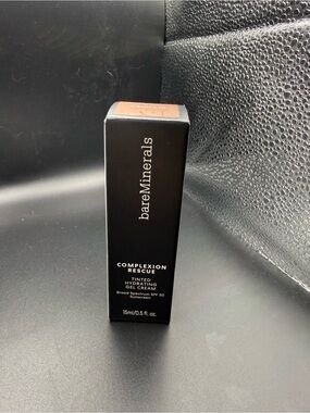 BareMinerals complexion rescue tinted hydrating gel cream—sienna 10